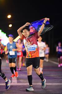 BIB: 42541
                            <button type="button" onclick="openModal(14338688)" class="btn btn-primary btn-sm float-right btn-popup" data-toggle="modal" data-target=".modal-high-quality">
                        <i class="fas fa-shopping-cart"></i> Add to Cart
                    </button>
                                            <button type="button" onclick="isThisMe(14338688, true)" class="btn btn-success btn-sm float-right btn-popup btn-isme hidden" data-toggle="tooltip" data-placement="bottom" title="นี่คือรูปของคุณใช่ไหม คลิกที่นี่เพื่อเอาเข้าอัลบั้ม">
                        <i class="fas fa-plus"></i> Add to album
                    </button>
                    <button type="button" onclick="isThisMe(14338688, false)" class="btn btn-warning btn-sm float-right btn-popup btn-isnotme hidden">
                        <i class="fas fa-ban"></i> Remove from album
                    </button>