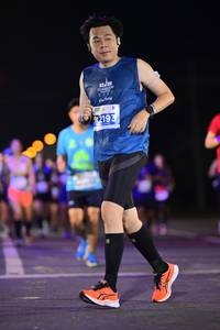 BIB: 2193
                            <button type="button" onclick="openModal(14337814)" class="btn btn-primary btn-sm float-right btn-popup" data-toggle="modal" data-target=".modal-high-quality">
                        <i class="fas fa-shopping-cart"></i> Add to Cart
                    </button>
                                            <button type="button" onclick="isThisMe(14337814, true)" class="btn btn-success btn-sm float-right btn-popup btn-isme hidden" data-toggle="tooltip" data-placement="bottom" title="นี่คือรูปของคุณใช่ไหม คลิกที่นี่เพื่อเอาเข้าอัลบั้ม">
                        <i class="fas fa-plus"></i> Add to album
                    </button>
                    <button type="button" onclick="isThisMe(14337814, false)" class="btn btn-warning btn-sm float-right btn-popup btn-isnotme hidden">
                        <i class="fas fa-ban"></i> Remove from album
                    </button>