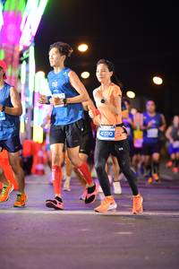 BIB: 41310
                            <button type="button" onclick="openModal(14290849)" class="btn btn-primary btn-sm float-right btn-popup" data-toggle="modal" data-target=".modal-high-quality">
                        <i class="fas fa-shopping-cart"></i> Add to Cart
                    </button>
                                            <button type="button" onclick="isThisMe(14290849, true)" class="btn btn-success btn-sm float-right btn-popup btn-isme hidden" data-toggle="tooltip" data-placement="bottom" title="นี่คือรูปของคุณใช่ไหม คลิกที่นี่เพื่อเอาเข้าอัลบั้ม">
                        <i class="fas fa-plus"></i> Add to album
                    </button>
                    <button type="button" onclick="isThisMe(14290849, false)" class="btn btn-warning btn-sm float-right btn-popup btn-isnotme hidden">
                        <i class="fas fa-ban"></i> Remove from album
                    </button>