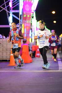 BIB: 40886, 43105
                            <button type="button" onclick="openModal(14353494)" class="btn btn-primary btn-sm float-right btn-popup" data-toggle="modal" data-target=".modal-high-quality">
                        <i class="fas fa-shopping-cart"></i> Add to Cart
                    </button>
                                            <button type="button" onclick="isThisMe(14353494, true)" class="btn btn-success btn-sm float-right btn-popup btn-isme hidden" data-toggle="tooltip" data-placement="bottom" title="นี่คือรูปของคุณใช่ไหม คลิกที่นี่เพื่อเอาเข้าอัลบั้ม">
                        <i class="fas fa-plus"></i> Add to album
                    </button>
                    <button type="button" onclick="isThisMe(14353494, false)" class="btn btn-warning btn-sm float-right btn-popup btn-isnotme hidden">
                        <i class="fas fa-ban"></i> Remove from album
                    </button>