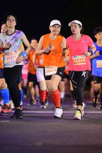 BIB: 29571, 26349, 330, 28439
                            <button type="button" onclick="openModal(14534166)" class="btn btn-primary btn-sm float-right btn-popup" data-toggle="modal" data-target=".modal-high-quality">
                        <i class="fas fa-shopping-cart"></i> Add to Cart
                    </button>
                                            <button type="button" onclick="isThisMe(14534166, true)" class="btn btn-success btn-sm float-right btn-popup btn-isme hidden" data-toggle="tooltip" data-placement="bottom" title="นี่คือรูปของคุณใช่ไหม คลิกที่นี่เพื่อเอาเข้าอัลบั้ม">
                        <i class="fas fa-plus"></i> Add to album
                    </button>
                    <button type="button" onclick="isThisMe(14534166, false)" class="btn btn-warning btn-sm float-right btn-popup btn-isnotme hidden">
                        <i class="fas fa-ban"></i> Remove from album
                    </button>