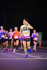 BIB: 26819
                            <button type="button" onclick="openModal(14336940)" class="btn btn-primary btn-sm float-right btn-popup" data-toggle="modal" data-target=".modal-high-quality">
                        <i class="fas fa-shopping-cart"></i> Add to Cart
                    </button>
                                            <button type="button" onclick="isThisMe(14336940, true)" class="btn btn-success btn-sm float-right btn-popup btn-isme hidden" data-toggle="tooltip" data-placement="bottom" title="นี่คือรูปของคุณใช่ไหม คลิกที่นี่เพื่อเอาเข้าอัลบั้ม">
                        <i class="fas fa-plus"></i> Add to album
                    </button>
                    <button type="button" onclick="isThisMe(14336940, false)" class="btn btn-warning btn-sm float-right btn-popup btn-isnotme hidden">
                        <i class="fas fa-ban"></i> Remove from album
                    </button>