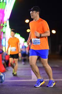 BIB: 40405
                            <button type="button" onclick="openModal(14343835)" class="btn btn-primary btn-sm float-right btn-popup" data-toggle="modal" data-target=".modal-high-quality">
                        <i class="fas fa-shopping-cart"></i> Add to Cart
                    </button>
                                            <button type="button" onclick="isThisMe(14343835, true)" class="btn btn-success btn-sm float-right btn-popup btn-isme hidden" data-toggle="tooltip" data-placement="bottom" title="นี่คือรูปของคุณใช่ไหม คลิกที่นี่เพื่อเอาเข้าอัลบั้ม">
                        <i class="fas fa-plus"></i> Add to album
                    </button>
                    <button type="button" onclick="isThisMe(14343835, false)" class="btn btn-warning btn-sm float-right btn-popup btn-isnotme hidden">
                        <i class="fas fa-ban"></i> Remove from album
                    </button>