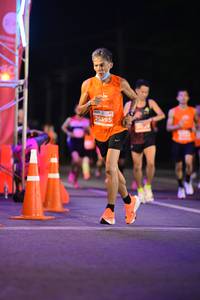 BIB: 26595
                            <button type="button" onclick="openModal(14278278)" class="btn btn-primary btn-sm float-right btn-popup" data-toggle="modal" data-target=".modal-high-quality">
                        <i class="fas fa-shopping-cart"></i> Add to Cart
                    </button>
                                            <button type="button" onclick="isThisMe(14278278, true)" class="btn btn-success btn-sm float-right btn-popup btn-isme hidden" data-toggle="tooltip" data-placement="bottom" title="นี่คือรูปของคุณใช่ไหม คลิกที่นี่เพื่อเอาเข้าอัลบั้ม">
                        <i class="fas fa-plus"></i> Add to album
                    </button>
                    <button type="button" onclick="isThisMe(14278278, false)" class="btn btn-warning btn-sm float-right btn-popup btn-isnotme hidden">
                        <i class="fas fa-ban"></i> Remove from album
                    </button>