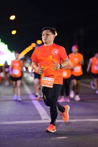 BIB: 20180
                            <button type="button" onclick="openModal(14591950)" class="btn btn-primary btn-sm float-right btn-popup" data-toggle="modal" data-target=".modal-high-quality">
                        <i class="fas fa-shopping-cart"></i> Add to Cart
                    </button>
                                            <button type="button" onclick="isThisMe(14591950, true)" class="btn btn-success btn-sm float-right btn-popup btn-isme hidden" data-toggle="tooltip" data-placement="bottom" title="นี่คือรูปของคุณใช่ไหม คลิกที่นี่เพื่อเอาเข้าอัลบั้ม">
                        <i class="fas fa-plus"></i> Add to album
                    </button>
                    <button type="button" onclick="isThisMe(14591950, false)" class="btn btn-warning btn-sm float-right btn-popup btn-isnotme hidden">
                        <i class="fas fa-ban"></i> Remove from album
                    </button>