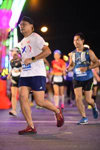 BIB: 5837
                            <button type="button" onclick="openModal(14297131)" class="btn btn-primary btn-sm float-right btn-popup" data-toggle="modal" data-target=".modal-high-quality">
                        <i class="fas fa-shopping-cart"></i> Add to Cart
                    </button>
                                            <button type="button" onclick="isThisMe(14297131, true)" class="btn btn-success btn-sm float-right btn-popup btn-isme hidden" data-toggle="tooltip" data-placement="bottom" title="นี่คือรูปของคุณใช่ไหม คลิกที่นี่เพื่อเอาเข้าอัลบั้ม">
                        <i class="fas fa-plus"></i> Add to album
                    </button>
                    <button type="button" onclick="isThisMe(14297131, false)" class="btn btn-warning btn-sm float-right btn-popup btn-isnotme hidden">
                        <i class="fas fa-ban"></i> Remove from album
                    </button>