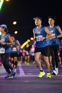 BIB: 404, 7988
                            <button type="button" onclick="openModal(14336003)" class="btn btn-primary btn-sm float-right btn-popup" data-toggle="modal" data-target=".modal-high-quality">
                        <i class="fas fa-shopping-cart"></i> Add to Cart
                    </button>
                                            <button type="button" onclick="isThisMe(14336003, true)" class="btn btn-success btn-sm float-right btn-popup btn-isme hidden" data-toggle="tooltip" data-placement="bottom" title="นี่คือรูปของคุณใช่ไหม คลิกที่นี่เพื่อเอาเข้าอัลบั้ม">
                        <i class="fas fa-plus"></i> Add to album
                    </button>
                    <button type="button" onclick="isThisMe(14336003, false)" class="btn btn-warning btn-sm float-right btn-popup btn-isnotme hidden">
                        <i class="fas fa-ban"></i> Remove from album
                    </button>