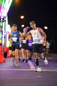 BIB: 41093, 41476
                            <button type="button" onclick="openModal(14268833)" class="btn btn-primary btn-sm float-right btn-popup" data-toggle="modal" data-target=".modal-high-quality">
                        <i class="fas fa-shopping-cart"></i> Add to Cart
                    </button>
                                            <button type="button" onclick="isThisMe(14268833, true)" class="btn btn-success btn-sm float-right btn-popup btn-isme hidden" data-toggle="tooltip" data-placement="bottom" title="นี่คือรูปของคุณใช่ไหม คลิกที่นี่เพื่อเอาเข้าอัลบั้ม">
                        <i class="fas fa-plus"></i> Add to album
                    </button>
                    <button type="button" onclick="isThisMe(14268833, false)" class="btn btn-warning btn-sm float-right btn-popup btn-isnotme hidden">
                        <i class="fas fa-ban"></i> Remove from album
                    </button>