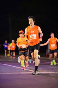 BIB: 20539, 29823
                            <button type="button" onclick="openModal(14345994)" class="btn btn-primary btn-sm float-right btn-popup" data-toggle="modal" data-target=".modal-high-quality">
                        <i class="fas fa-shopping-cart"></i> Add to Cart
                    </button>
                                            <button type="button" onclick="isThisMe(14345994, true)" class="btn btn-success btn-sm float-right btn-popup btn-isme hidden" data-toggle="tooltip" data-placement="bottom" title="นี่คือรูปของคุณใช่ไหม คลิกที่นี่เพื่อเอาเข้าอัลบั้ม">
                        <i class="fas fa-plus"></i> Add to album
                    </button>
                    <button type="button" onclick="isThisMe(14345994, false)" class="btn btn-warning btn-sm float-right btn-popup btn-isnotme hidden">
                        <i class="fas fa-ban"></i> Remove from album
                    </button>