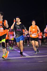 BIB: 085, 278
                            <button type="button" onclick="openModal(14458511)" class="btn btn-primary btn-sm float-right btn-popup" data-toggle="modal" data-target=".modal-high-quality">
                        <i class="fas fa-shopping-cart"></i> Add to Cart
                    </button>
                                            <button type="button" onclick="isThisMe(14458511, true)" class="btn btn-success btn-sm float-right btn-popup btn-isme hidden" data-toggle="tooltip" data-placement="bottom" title="นี่คือรูปของคุณใช่ไหม คลิกที่นี่เพื่อเอาเข้าอัลบั้ม">
                        <i class="fas fa-plus"></i> Add to album
                    </button>
                    <button type="button" onclick="isThisMe(14458511, false)" class="btn btn-warning btn-sm float-right btn-popup btn-isnotme hidden">
                        <i class="fas fa-ban"></i> Remove from album
                    </button>