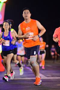 BIB: 960, 232
                            <button type="button" onclick="openModal(14456252)" class="btn btn-primary btn-sm float-right btn-popup" data-toggle="modal" data-target=".modal-high-quality">
                        <i class="fas fa-shopping-cart"></i> Add to Cart
                    </button>
                                            <button type="button" onclick="isThisMe(14456252, true)" class="btn btn-success btn-sm float-right btn-popup btn-isme hidden" data-toggle="tooltip" data-placement="bottom" title="นี่คือรูปของคุณใช่ไหม คลิกที่นี่เพื่อเอาเข้าอัลบั้ม">
                        <i class="fas fa-plus"></i> Add to album
                    </button>
                    <button type="button" onclick="isThisMe(14456252, false)" class="btn btn-warning btn-sm float-right btn-popup btn-isnotme hidden">
                        <i class="fas fa-ban"></i> Remove from album
                    </button>