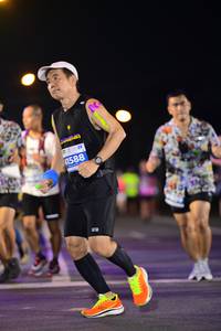 BIB: 1588
                            <button type="button" onclick="openModal(14338081)" class="btn btn-primary btn-sm float-right btn-popup" data-toggle="modal" data-target=".modal-high-quality">
                        <i class="fas fa-shopping-cart"></i> Add to Cart
                    </button>
                                            <button type="button" onclick="isThisMe(14338081, true)" class="btn btn-success btn-sm float-right btn-popup btn-isme hidden" data-toggle="tooltip" data-placement="bottom" title="นี่คือรูปของคุณใช่ไหม คลิกที่นี่เพื่อเอาเข้าอัลบั้ม">
                        <i class="fas fa-plus"></i> Add to album
                    </button>
                    <button type="button" onclick="isThisMe(14338081, false)" class="btn btn-warning btn-sm float-right btn-popup btn-isnotme hidden">
                        <i class="fas fa-ban"></i> Remove from album
                    </button>