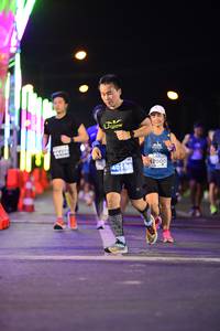 BIB: 16426, 13000, 4094
                            <button type="button" onclick="openModal(14299052)" class="btn btn-primary btn-sm float-right btn-popup" data-toggle="modal" data-target=".modal-high-quality">
                        <i class="fas fa-shopping-cart"></i> Add to Cart
                    </button>
                                            <button type="button" onclick="isThisMe(14299052, true)" class="btn btn-success btn-sm float-right btn-popup btn-isme hidden" data-toggle="tooltip" data-placement="bottom" title="นี่คือรูปของคุณใช่ไหม คลิกที่นี่เพื่อเอาเข้าอัลบั้ม">
                        <i class="fas fa-plus"></i> Add to album
                    </button>
                    <button type="button" onclick="isThisMe(14299052, false)" class="btn btn-warning btn-sm float-right btn-popup btn-isnotme hidden">
                        <i class="fas fa-ban"></i> Remove from album
                    </button>