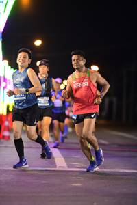 BIB: 41558
                            <button type="button" onclick="openModal(14273742)" class="btn btn-primary btn-sm float-right btn-popup" data-toggle="modal" data-target=".modal-high-quality">
                        <i class="fas fa-shopping-cart"></i> Add to Cart
                    </button>
                                            <button type="button" onclick="isThisMe(14273742, true)" class="btn btn-success btn-sm float-right btn-popup btn-isme hidden" data-toggle="tooltip" data-placement="bottom" title="นี่คือรูปของคุณใช่ไหม คลิกที่นี่เพื่อเอาเข้าอัลบั้ม">
                        <i class="fas fa-plus"></i> Add to album
                    </button>
                    <button type="button" onclick="isThisMe(14273742, false)" class="btn btn-warning btn-sm float-right btn-popup btn-isnotme hidden">
                        <i class="fas fa-ban"></i> Remove from album
                    </button>