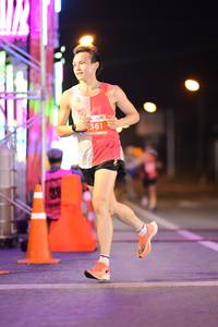 BIB: 361
                            <button type="button" onclick="openModal(14263043)" class="btn btn-primary btn-sm float-right btn-popup" data-toggle="modal" data-target=".modal-high-quality">
                        <i class="fas fa-shopping-cart"></i> Add to Cart
                    </button>
                                            <button type="button" onclick="isThisMe(14263043, true)" class="btn btn-success btn-sm float-right btn-popup btn-isme hidden" data-toggle="tooltip" data-placement="bottom" title="นี่คือรูปของคุณใช่ไหม คลิกที่นี่เพื่อเอาเข้าอัลบั้ม">
                        <i class="fas fa-plus"></i> Add to album
                    </button>
                    <button type="button" onclick="isThisMe(14263043, false)" class="btn btn-warning btn-sm float-right btn-popup btn-isnotme hidden">
                        <i class="fas fa-ban"></i> Remove from album
                    </button>