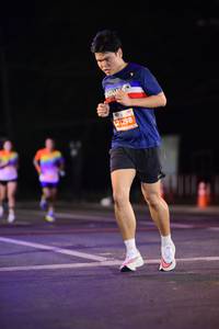 BIB: 21298
                            <button type="button" onclick="openModal(14342119)" class="btn btn-primary btn-sm float-right btn-popup" data-toggle="modal" data-target=".modal-high-quality">
                        <i class="fas fa-shopping-cart"></i> Add to Cart
                    </button>
                                            <button type="button" onclick="isThisMe(14342119, true)" class="btn btn-success btn-sm float-right btn-popup btn-isme hidden" data-toggle="tooltip" data-placement="bottom" title="นี่คือรูปของคุณใช่ไหม คลิกที่นี่เพื่อเอาเข้าอัลบั้ม">
                        <i class="fas fa-plus"></i> Add to album
                    </button>
                    <button type="button" onclick="isThisMe(14342119, false)" class="btn btn-warning btn-sm float-right btn-popup btn-isnotme hidden">
                        <i class="fas fa-ban"></i> Remove from album
                    </button>