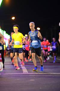 BIB: 47042
                            <button type="button" onclick="openModal(14273024)" class="btn btn-primary btn-sm float-right btn-popup" data-toggle="modal" data-target=".modal-high-quality">
                        <i class="fas fa-shopping-cart"></i> Add to Cart
                    </button>
                                            <button type="button" onclick="isThisMe(14273024, true)" class="btn btn-success btn-sm float-right btn-popup btn-isme hidden" data-toggle="tooltip" data-placement="bottom" title="นี่คือรูปของคุณใช่ไหม คลิกที่นี่เพื่อเอาเข้าอัลบั้ม">
                        <i class="fas fa-plus"></i> Add to album
                    </button>
                    <button type="button" onclick="isThisMe(14273024, false)" class="btn btn-warning btn-sm float-right btn-popup btn-isnotme hidden">
                        <i class="fas fa-ban"></i> Remove from album
                    </button>