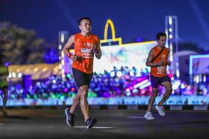 BIB: 2094
                            <button type="button" onclick="openModal(14960496)" class="btn btn-primary btn-sm float-right btn-popup" data-toggle="modal" data-target=".modal-high-quality">
                        <i class="fas fa-shopping-cart"></i> Add to Cart
                    </button>
                                            <button type="button" onclick="isThisMe(14960496, true)" class="btn btn-success btn-sm float-right btn-popup btn-isme hidden" data-toggle="tooltip" data-placement="bottom" title="นี่คือรูปของคุณใช่ไหม คลิกที่นี่เพื่อเอาเข้าอัลบั้ม">
                        <i class="fas fa-plus"></i> Add to album
                    </button>
                    <button type="button" onclick="isThisMe(14960496, false)" class="btn btn-warning btn-sm float-right btn-popup btn-isnotme hidden">
                        <i class="fas fa-ban"></i> Remove from album
                    </button>