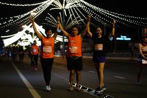 BIB: 29339, 29330, 26993
                            <button type="button" onclick="openModal(15453084)" class="btn btn-primary btn-sm float-right btn-popup" data-toggle="modal" data-target=".modal-high-quality">
                        <i class="fas fa-shopping-cart"></i> Add to Cart
                    </button>
                                            <button type="button" onclick="isThisMe(15453084, true)" class="btn btn-success btn-sm float-right btn-popup btn-isme hidden" data-toggle="tooltip" data-placement="bottom" title="นี่คือรูปของคุณใช่ไหม คลิกที่นี่เพื่อเอาเข้าอัลบั้ม">
                        <i class="fas fa-plus"></i> Add to album
                    </button>
                    <button type="button" onclick="isThisMe(15453084, false)" class="btn btn-warning btn-sm float-right btn-popup btn-isnotme hidden">
                        <i class="fas fa-ban"></i> Remove from album
                    </button>