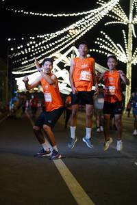 BIB: 21242, 2908, 193
                            <button type="button" onclick="openModal(15442888)" class="btn btn-primary btn-sm float-right btn-popup" data-toggle="modal" data-target=".modal-high-quality">
                        <i class="fas fa-shopping-cart"></i> Add to Cart
                    </button>
                                            <button type="button" onclick="isThisMe(15442888, true)" class="btn btn-success btn-sm float-right btn-popup btn-isme hidden" data-toggle="tooltip" data-placement="bottom" title="นี่คือรูปของคุณใช่ไหม คลิกที่นี่เพื่อเอาเข้าอัลบั้ม">
                        <i class="fas fa-plus"></i> Add to album
                    </button>
                    <button type="button" onclick="isThisMe(15442888, false)" class="btn btn-warning btn-sm float-right btn-popup btn-isnotme hidden">
                        <i class="fas fa-ban"></i> Remove from album
                    </button>