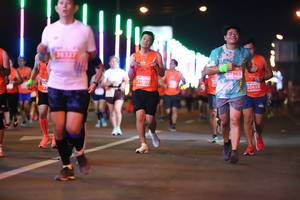 BIB: 20327, 27965, 21060, 20623
                            <button type="button" onclick="openModal(15478220)" class="btn btn-primary btn-sm float-right btn-popup" data-toggle="modal" data-target=".modal-high-quality">
                        <i class="fas fa-shopping-cart"></i> Add to Cart
                    </button>
                                            <button type="button" onclick="isThisMe(15478220, true)" class="btn btn-success btn-sm float-right btn-popup btn-isme hidden" data-toggle="tooltip" data-placement="bottom" title="นี่คือรูปของคุณใช่ไหม คลิกที่นี่เพื่อเอาเข้าอัลบั้ม">
                        <i class="fas fa-plus"></i> Add to album
                    </button>
                    <button type="button" onclick="isThisMe(15478220, false)" class="btn btn-warning btn-sm float-right btn-popup btn-isnotme hidden">
                        <i class="fas fa-ban"></i> Remove from album
                    </button>