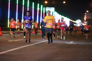 BIB: 27529
                            <button type="button" onclick="openModal(13781088)" class="btn btn-primary btn-sm float-right btn-popup" data-toggle="modal" data-target=".modal-high-quality">
                        <i class="fas fa-shopping-cart"></i> Add to Cart
                    </button>
                                            <button type="button" onclick="isThisMe(13781088, true)" class="btn btn-success btn-sm float-right btn-popup btn-isme hidden" data-toggle="tooltip" data-placement="bottom" title="นี่คือรูปของคุณใช่ไหม คลิกที่นี่เพื่อเอาเข้าอัลบั้ม">
                        <i class="fas fa-plus"></i> Add to album
                    </button>
                    <button type="button" onclick="isThisMe(13781088, false)" class="btn btn-warning btn-sm float-right btn-popup btn-isnotme hidden">
                        <i class="fas fa-ban"></i> Remove from album
                    </button>