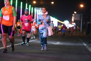 BIB: 198, 27644, 25259
                            <button type="button" onclick="openModal(15091172)" class="btn btn-primary btn-sm float-right btn-popup" data-toggle="modal" data-target=".modal-high-quality">
                        <i class="fas fa-shopping-cart"></i> Add to Cart
                    </button>
                                            <button type="button" onclick="isThisMe(15091172, true)" class="btn btn-success btn-sm float-right btn-popup btn-isme hidden" data-toggle="tooltip" data-placement="bottom" title="นี่คือรูปของคุณใช่ไหม คลิกที่นี่เพื่อเอาเข้าอัลบั้ม">
                        <i class="fas fa-plus"></i> Add to album
                    </button>
                    <button type="button" onclick="isThisMe(15091172, false)" class="btn btn-warning btn-sm float-right btn-popup btn-isnotme hidden">
                        <i class="fas fa-ban"></i> Remove from album
                    </button>