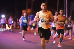 BIB: 412
                            <button type="button" onclick="openModal(15486661)" class="btn btn-primary btn-sm float-right btn-popup" data-toggle="modal" data-target=".modal-high-quality">
                        <i class="fas fa-shopping-cart"></i> Add to Cart
                    </button>
                                            <button type="button" onclick="isThisMe(15486661, true)" class="btn btn-success btn-sm float-right btn-popup btn-isme hidden" data-toggle="tooltip" data-placement="bottom" title="นี่คือรูปของคุณใช่ไหม คลิกที่นี่เพื่อเอาเข้าอัลบั้ม">
                        <i class="fas fa-plus"></i> Add to album
                    </button>
                    <button type="button" onclick="isThisMe(15486661, false)" class="btn btn-warning btn-sm float-right btn-popup btn-isnotme hidden">
                        <i class="fas fa-ban"></i> Remove from album
                    </button>