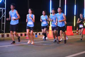BIB: 14675, 1322, 0922
                            <button type="button" onclick="openModal(14599375)" class="btn btn-primary btn-sm float-right btn-popup" data-toggle="modal" data-target=".modal-high-quality">
                        <i class="fas fa-shopping-cart"></i> Add to Cart
                    </button>
                                            <button type="button" onclick="isThisMe(14599375, true)" class="btn btn-success btn-sm float-right btn-popup btn-isme hidden" data-toggle="tooltip" data-placement="bottom" title="นี่คือรูปของคุณใช่ไหม คลิกที่นี่เพื่อเอาเข้าอัลบั้ม">
                        <i class="fas fa-plus"></i> Add to album
                    </button>
                    <button type="button" onclick="isThisMe(14599375, false)" class="btn btn-warning btn-sm float-right btn-popup btn-isnotme hidden">
                        <i class="fas fa-ban"></i> Remove from album
                    </button>