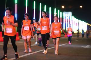BIB: 27923, 28181, 25514, 27001, 
                            <button type="button" onclick="openModal(13782906)" class="btn btn-primary btn-sm float-right btn-popup" data-toggle="modal" data-target=".modal-high-quality">
                        <i class="fas fa-shopping-cart"></i> Add to Cart
                    </button>
                                            <button type="button" onclick="isThisMe(13782906, true)" class="btn btn-success btn-sm float-right btn-popup btn-isme hidden" data-toggle="tooltip" data-placement="bottom" title="นี่คือรูปของคุณใช่ไหม คลิกที่นี่เพื่อเอาเข้าอัลบั้ม">
                        <i class="fas fa-plus"></i> Add to album
                    </button>
                    <button type="button" onclick="isThisMe(13782906, false)" class="btn btn-warning btn-sm float-right btn-popup btn-isnotme hidden">
                        <i class="fas fa-ban"></i> Remove from album
                    </button>