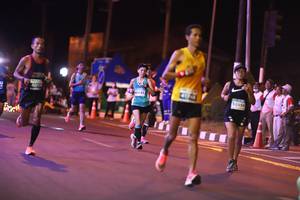 BIB: 40171, 32956
                            <button type="button" onclick="openModal(15486930)" class="btn btn-primary btn-sm float-right btn-popup" data-toggle="modal" data-target=".modal-high-quality">
                        <i class="fas fa-shopping-cart"></i> Add to Cart
                    </button>
                                            <button type="button" onclick="isThisMe(15486930, true)" class="btn btn-success btn-sm float-right btn-popup btn-isme hidden" data-toggle="tooltip" data-placement="bottom" title="นี่คือรูปของคุณใช่ไหม คลิกที่นี่เพื่อเอาเข้าอัลบั้ม">
                        <i class="fas fa-plus"></i> Add to album
                    </button>
                    <button type="button" onclick="isThisMe(15486930, false)" class="btn btn-warning btn-sm float-right btn-popup btn-isnotme hidden">
                        <i class="fas fa-ban"></i> Remove from album
                    </button>