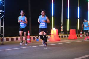 BIB: 0814, 10798
                            <button type="button" onclick="openModal(13803116)" class="btn btn-primary btn-sm float-right btn-popup" data-toggle="modal" data-target=".modal-high-quality">
                        <i class="fas fa-shopping-cart"></i> Add to Cart
                    </button>
                                            <button type="button" onclick="isThisMe(13803116, true)" class="btn btn-success btn-sm float-right btn-popup btn-isme hidden" data-toggle="tooltip" data-placement="bottom" title="นี่คือรูปของคุณใช่ไหม คลิกที่นี่เพื่อเอาเข้าอัลบั้ม">
                        <i class="fas fa-plus"></i> Add to album
                    </button>
                    <button type="button" onclick="isThisMe(13803116, false)" class="btn btn-warning btn-sm float-right btn-popup btn-isnotme hidden">
                        <i class="fas fa-ban"></i> Remove from album
                    </button>