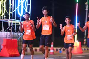 BIB: 28193, 21242, 21908
                            <button type="button" onclick="openModal(13776538)" class="btn btn-primary btn-sm float-right btn-popup" data-toggle="modal" data-target=".modal-high-quality">
                        <i class="fas fa-shopping-cart"></i> Add to Cart
                    </button>
                                            <button type="button" onclick="isThisMe(13776538, true)" class="btn btn-success btn-sm float-right btn-popup btn-isme hidden" data-toggle="tooltip" data-placement="bottom" title="นี่คือรูปของคุณใช่ไหม คลิกที่นี่เพื่อเอาเข้าอัลบั้ม">
                        <i class="fas fa-plus"></i> Add to album
                    </button>
                    <button type="button" onclick="isThisMe(13776538, false)" class="btn btn-warning btn-sm float-right btn-popup btn-isnotme hidden">
                        <i class="fas fa-ban"></i> Remove from album
                    </button>