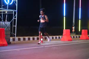 BIB: 0343
                            <button type="button" onclick="openModal(13755932)" class="btn btn-primary btn-sm float-right btn-popup" data-toggle="modal" data-target=".modal-high-quality">
                        <i class="fas fa-shopping-cart"></i> Add to Cart
                    </button>
                                            <button type="button" onclick="isThisMe(13755932, true)" class="btn btn-success btn-sm float-right btn-popup btn-isme hidden" data-toggle="tooltip" data-placement="bottom" title="นี่คือรูปของคุณใช่ไหม คลิกที่นี่เพื่อเอาเข้าอัลบั้ม">
                        <i class="fas fa-plus"></i> Add to album
                    </button>
                    <button type="button" onclick="isThisMe(13755932, false)" class="btn btn-warning btn-sm float-right btn-popup btn-isnotme hidden">
                        <i class="fas fa-ban"></i> Remove from album
                    </button>