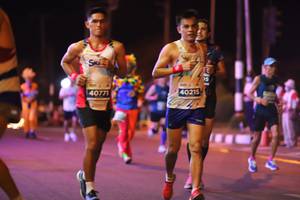 BIB: 40771, 40215
                            <button type="button" onclick="openModal(13959261)" class="btn btn-primary btn-sm float-right btn-popup" data-toggle="modal" data-target=".modal-high-quality">
                        <i class="fas fa-shopping-cart"></i> Add to Cart
                    </button>
                                            <button type="button" onclick="isThisMe(13959261, true)" class="btn btn-success btn-sm float-right btn-popup btn-isme hidden" data-toggle="tooltip" data-placement="bottom" title="นี่คือรูปของคุณใช่ไหม คลิกที่นี่เพื่อเอาเข้าอัลบั้ม">
                        <i class="fas fa-plus"></i> Add to album
                    </button>
                    <button type="button" onclick="isThisMe(13959261, false)" class="btn btn-warning btn-sm float-right btn-popup btn-isnotme hidden">
                        <i class="fas fa-ban"></i> Remove from album
                    </button>