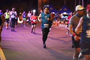 BIB: 40924
                            <button type="button" onclick="openModal(14806237)" class="btn btn-primary btn-sm float-right btn-popup" data-toggle="modal" data-target=".modal-high-quality">
                        <i class="fas fa-shopping-cart"></i> Add to Cart
                    </button>
                                            <button type="button" onclick="isThisMe(14806237, true)" class="btn btn-success btn-sm float-right btn-popup btn-isme hidden" data-toggle="tooltip" data-placement="bottom" title="นี่คือรูปของคุณใช่ไหม คลิกที่นี่เพื่อเอาเข้าอัลบั้ม">
                        <i class="fas fa-plus"></i> Add to album
                    </button>
                    <button type="button" onclick="isThisMe(14806237, false)" class="btn btn-warning btn-sm float-right btn-popup btn-isnotme hidden">
                        <i class="fas fa-ban"></i> Remove from album
                    </button>