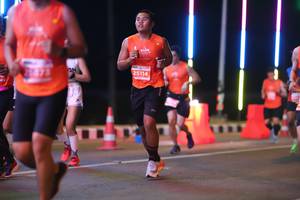 BIB: 25114
                            <button type="button" onclick="openModal(13802702)" class="btn btn-primary btn-sm float-right btn-popup" data-toggle="modal" data-target=".modal-high-quality">
                        <i class="fas fa-shopping-cart"></i> Add to Cart
                    </button>
                                            <button type="button" onclick="isThisMe(13802702, true)" class="btn btn-success btn-sm float-right btn-popup btn-isme hidden" data-toggle="tooltip" data-placement="bottom" title="นี่คือรูปของคุณใช่ไหม คลิกที่นี่เพื่อเอาเข้าอัลบั้ม">
                        <i class="fas fa-plus"></i> Add to album
                    </button>
                    <button type="button" onclick="isThisMe(13802702, false)" class="btn btn-warning btn-sm float-right btn-popup btn-isnotme hidden">
                        <i class="fas fa-ban"></i> Remove from album
                    </button>