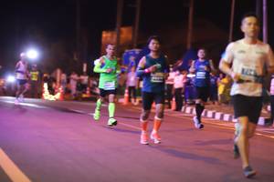 BIB: 724
                            <button type="button" onclick="openModal(15486685)" class="btn btn-primary btn-sm float-right btn-popup" data-toggle="modal" data-target=".modal-high-quality">
                        <i class="fas fa-shopping-cart"></i> Add to Cart
                    </button>
                                            <button type="button" onclick="isThisMe(15486685, true)" class="btn btn-success btn-sm float-right btn-popup btn-isme hidden" data-toggle="tooltip" data-placement="bottom" title="นี่คือรูปของคุณใช่ไหม คลิกที่นี่เพื่อเอาเข้าอัลบั้ม">
                        <i class="fas fa-plus"></i> Add to album
                    </button>
                    <button type="button" onclick="isThisMe(15486685, false)" class="btn btn-warning btn-sm float-right btn-popup btn-isnotme hidden">
                        <i class="fas fa-ban"></i> Remove from album
                    </button>