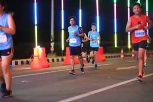 BIB: 13402, 91146
                            <button type="button" onclick="openModal(15024686)" class="btn btn-primary btn-sm float-right btn-popup" data-toggle="modal" data-target=".modal-high-quality">
                        <i class="fas fa-shopping-cart"></i> Add to Cart
                    </button>
                                            <button type="button" onclick="isThisMe(15024686, true)" class="btn btn-success btn-sm float-right btn-popup btn-isme hidden" data-toggle="tooltip" data-placement="bottom" title="นี่คือรูปของคุณใช่ไหม คลิกที่นี่เพื่อเอาเข้าอัลบั้ม">
                        <i class="fas fa-plus"></i> Add to album
                    </button>
                    <button type="button" onclick="isThisMe(15024686, false)" class="btn btn-warning btn-sm float-right btn-popup btn-isnotme hidden">
                        <i class="fas fa-ban"></i> Remove from album
                    </button>