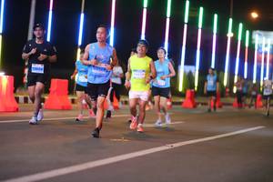 BIB: 0109, 14639, 13804
                            <button type="button" onclick="openModal(13784462)" class="btn btn-primary btn-sm float-right btn-popup" data-toggle="modal" data-target=".modal-high-quality">
                        <i class="fas fa-shopping-cart"></i> Add to Cart
                    </button>
                                            <button type="button" onclick="isThisMe(13784462, true)" class="btn btn-success btn-sm float-right btn-popup btn-isme hidden" data-toggle="tooltip" data-placement="bottom" title="นี่คือรูปของคุณใช่ไหม คลิกที่นี่เพื่อเอาเข้าอัลบั้ม">
                        <i class="fas fa-plus"></i> Add to album
                    </button>
                    <button type="button" onclick="isThisMe(13784462, false)" class="btn btn-warning btn-sm float-right btn-popup btn-isnotme hidden">
                        <i class="fas fa-ban"></i> Remove from album
                    </button>