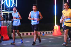 BIB: 10131, 13332, 0450
                            <button type="button" onclick="openModal(14857972)" class="btn btn-primary btn-sm float-right btn-popup" data-toggle="modal" data-target=".modal-high-quality">
                        <i class="fas fa-shopping-cart"></i> Add to Cart
                    </button>
                                            <button type="button" onclick="isThisMe(14857972, true)" class="btn btn-success btn-sm float-right btn-popup btn-isme hidden" data-toggle="tooltip" data-placement="bottom" title="นี่คือรูปของคุณใช่ไหม คลิกที่นี่เพื่อเอาเข้าอัลบั้ม">
                        <i class="fas fa-plus"></i> Add to album
                    </button>
                    <button type="button" onclick="isThisMe(14857972, false)" class="btn btn-warning btn-sm float-right btn-popup btn-isnotme hidden">
                        <i class="fas fa-ban"></i> Remove from album
                    </button>
