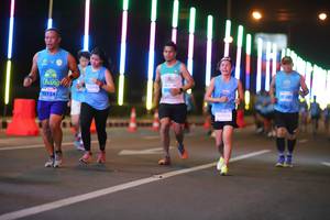 BIB: 0724, 11709
                            <button type="button" onclick="openModal(14834852)" class="btn btn-primary btn-sm float-right btn-popup" data-toggle="modal" data-target=".modal-high-quality">
                        <i class="fas fa-shopping-cart"></i> Add to Cart
                    </button>
                                            <button type="button" onclick="isThisMe(14834852, true)" class="btn btn-success btn-sm float-right btn-popup btn-isme hidden" data-toggle="tooltip" data-placement="bottom" title="นี่คือรูปของคุณใช่ไหม คลิกที่นี่เพื่อเอาเข้าอัลบั้ม">
                        <i class="fas fa-plus"></i> Add to album
                    </button>
                    <button type="button" onclick="isThisMe(14834852, false)" class="btn btn-warning btn-sm float-right btn-popup btn-isnotme hidden">
                        <i class="fas fa-ban"></i> Remove from album
                    </button>