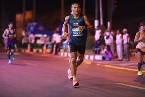 BIB: 40250
                            <button type="button" onclick="openModal(15486305)" class="btn btn-primary btn-sm float-right btn-popup" data-toggle="modal" data-target=".modal-high-quality">
                        <i class="fas fa-shopping-cart"></i> Add to Cart
                    </button>
                                            <button type="button" onclick="isThisMe(15486305, true)" class="btn btn-success btn-sm float-right btn-popup btn-isme hidden" data-toggle="tooltip" data-placement="bottom" title="นี่คือรูปของคุณใช่ไหม คลิกที่นี่เพื่อเอาเข้าอัลบั้ม">
                        <i class="fas fa-plus"></i> Add to album
                    </button>
                    <button type="button" onclick="isThisMe(15486305, false)" class="btn btn-warning btn-sm float-right btn-popup btn-isnotme hidden">
                        <i class="fas fa-ban"></i> Remove from album
                    </button>