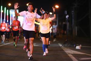 BIB: 26249, 25086
                            <button type="button" onclick="openModal(13793363)" class="btn btn-primary btn-sm float-right btn-popup" data-toggle="modal" data-target=".modal-high-quality">
                        <i class="fas fa-shopping-cart"></i> Add to Cart
                    </button>
                                            <button type="button" onclick="isThisMe(13793363, true)" class="btn btn-success btn-sm float-right btn-popup btn-isme hidden" data-toggle="tooltip" data-placement="bottom" title="นี่คือรูปของคุณใช่ไหม คลิกที่นี่เพื่อเอาเข้าอัลบั้ม">
                        <i class="fas fa-plus"></i> Add to album
                    </button>
                    <button type="button" onclick="isThisMe(13793363, false)" class="btn btn-warning btn-sm float-right btn-popup btn-isnotme hidden">
                        <i class="fas fa-ban"></i> Remove from album
                    </button>