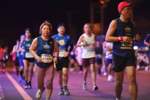 BIB: 42998
                            <button type="button" onclick="openModal(14942798)" class="btn btn-primary btn-sm float-right btn-popup" data-toggle="modal" data-target=".modal-high-quality">
                        <i class="fas fa-shopping-cart"></i> Add to Cart
                    </button>
                                            <button type="button" onclick="isThisMe(14942798, true)" class="btn btn-success btn-sm float-right btn-popup btn-isme hidden" data-toggle="tooltip" data-placement="bottom" title="นี่คือรูปของคุณใช่ไหม คลิกที่นี่เพื่อเอาเข้าอัลบั้ม">
                        <i class="fas fa-plus"></i> Add to album
                    </button>
                    <button type="button" onclick="isThisMe(14942798, false)" class="btn btn-warning btn-sm float-right btn-popup btn-isnotme hidden">
                        <i class="fas fa-ban"></i> Remove from album
                    </button>