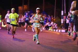 BIB: 4170, 40265, 4327
                            <button type="button" onclick="openModal(14352597)" class="btn btn-primary btn-sm float-right btn-popup" data-toggle="modal" data-target=".modal-high-quality">
                        <i class="fas fa-shopping-cart"></i> Add to Cart
                    </button>
                                            <button type="button" onclick="isThisMe(14352597, true)" class="btn btn-success btn-sm float-right btn-popup btn-isme hidden" data-toggle="tooltip" data-placement="bottom" title="นี่คือรูปของคุณใช่ไหม คลิกที่นี่เพื่อเอาเข้าอัลบั้ม">
                        <i class="fas fa-plus"></i> Add to album
                    </button>
                    <button type="button" onclick="isThisMe(14352597, false)" class="btn btn-warning btn-sm float-right btn-popup btn-isnotme hidden">
                        <i class="fas fa-ban"></i> Remove from album
                    </button>