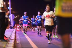 BIB: 4402, 41031
                            <button type="button" onclick="openModal(14917732)" class="btn btn-primary btn-sm float-right btn-popup" data-toggle="modal" data-target=".modal-high-quality">
                        <i class="fas fa-shopping-cart"></i> Add to Cart
                    </button>
                                            <button type="button" onclick="isThisMe(14917732, true)" class="btn btn-success btn-sm float-right btn-popup btn-isme hidden" data-toggle="tooltip" data-placement="bottom" title="นี่คือรูปของคุณใช่ไหม คลิกที่นี่เพื่อเอาเข้าอัลบั้ม">
                        <i class="fas fa-plus"></i> Add to album
                    </button>
                    <button type="button" onclick="isThisMe(14917732, false)" class="btn btn-warning btn-sm float-right btn-popup btn-isnotme hidden">
                        <i class="fas fa-ban"></i> Remove from album
                    </button>