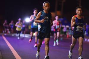 BIB: 40752
                            <button type="button" onclick="openModal(15486822)" class="btn btn-primary btn-sm float-right btn-popup" data-toggle="modal" data-target=".modal-high-quality">
                        <i class="fas fa-shopping-cart"></i> Add to Cart
                    </button>
                                            <button type="button" onclick="isThisMe(15486822, true)" class="btn btn-success btn-sm float-right btn-popup btn-isme hidden" data-toggle="tooltip" data-placement="bottom" title="นี่คือรูปของคุณใช่ไหม คลิกที่นี่เพื่อเอาเข้าอัลบั้ม">
                        <i class="fas fa-plus"></i> Add to album
                    </button>
                    <button type="button" onclick="isThisMe(15486822, false)" class="btn btn-warning btn-sm float-right btn-popup btn-isnotme hidden">
                        <i class="fas fa-ban"></i> Remove from album
                    </button>