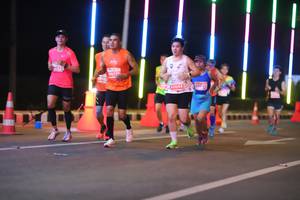 BIB: 2073, 043
                            <button type="button" onclick="openModal(13752941)" class="btn btn-primary btn-sm float-right btn-popup" data-toggle="modal" data-target=".modal-high-quality">
                        <i class="fas fa-shopping-cart"></i> Add to Cart
                    </button>
                                            <button type="button" onclick="isThisMe(13752941, true)" class="btn btn-success btn-sm float-right btn-popup btn-isme hidden" data-toggle="tooltip" data-placement="bottom" title="นี่คือรูปของคุณใช่ไหม คลิกที่นี่เพื่อเอาเข้าอัลบั้ม">
                        <i class="fas fa-plus"></i> Add to album
                    </button>
                    <button type="button" onclick="isThisMe(13752941, false)" class="btn btn-warning btn-sm float-right btn-popup btn-isnotme hidden">
                        <i class="fas fa-ban"></i> Remove from album
                    </button>