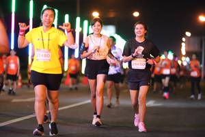 BIB: 23480, 22562, 28450
                            <button type="button" onclick="openModal(13826161)" class="btn btn-primary btn-sm float-right btn-popup" data-toggle="modal" data-target=".modal-high-quality">
                        <i class="fas fa-shopping-cart"></i> Add to Cart
                    </button>
                                            <button type="button" onclick="isThisMe(13826161, true)" class="btn btn-success btn-sm float-right btn-popup btn-isme hidden" data-toggle="tooltip" data-placement="bottom" title="นี่คือรูปของคุณใช่ไหม คลิกที่นี่เพื่อเอาเข้าอัลบั้ม">
                        <i class="fas fa-plus"></i> Add to album
                    </button>
                    <button type="button" onclick="isThisMe(13826161, false)" class="btn btn-warning btn-sm float-right btn-popup btn-isnotme hidden">
                        <i class="fas fa-ban"></i> Remove from album
                    </button>